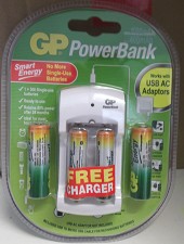 Portable battery charger With 2 x AA and 2 x AAA Batteries Charges